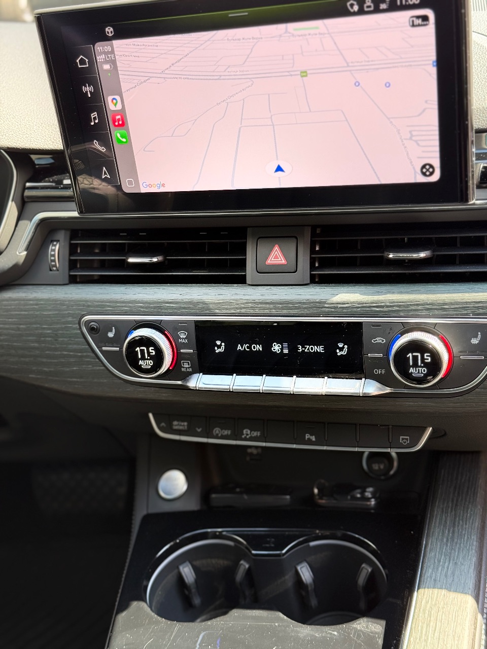 Audi A4 - фото 21