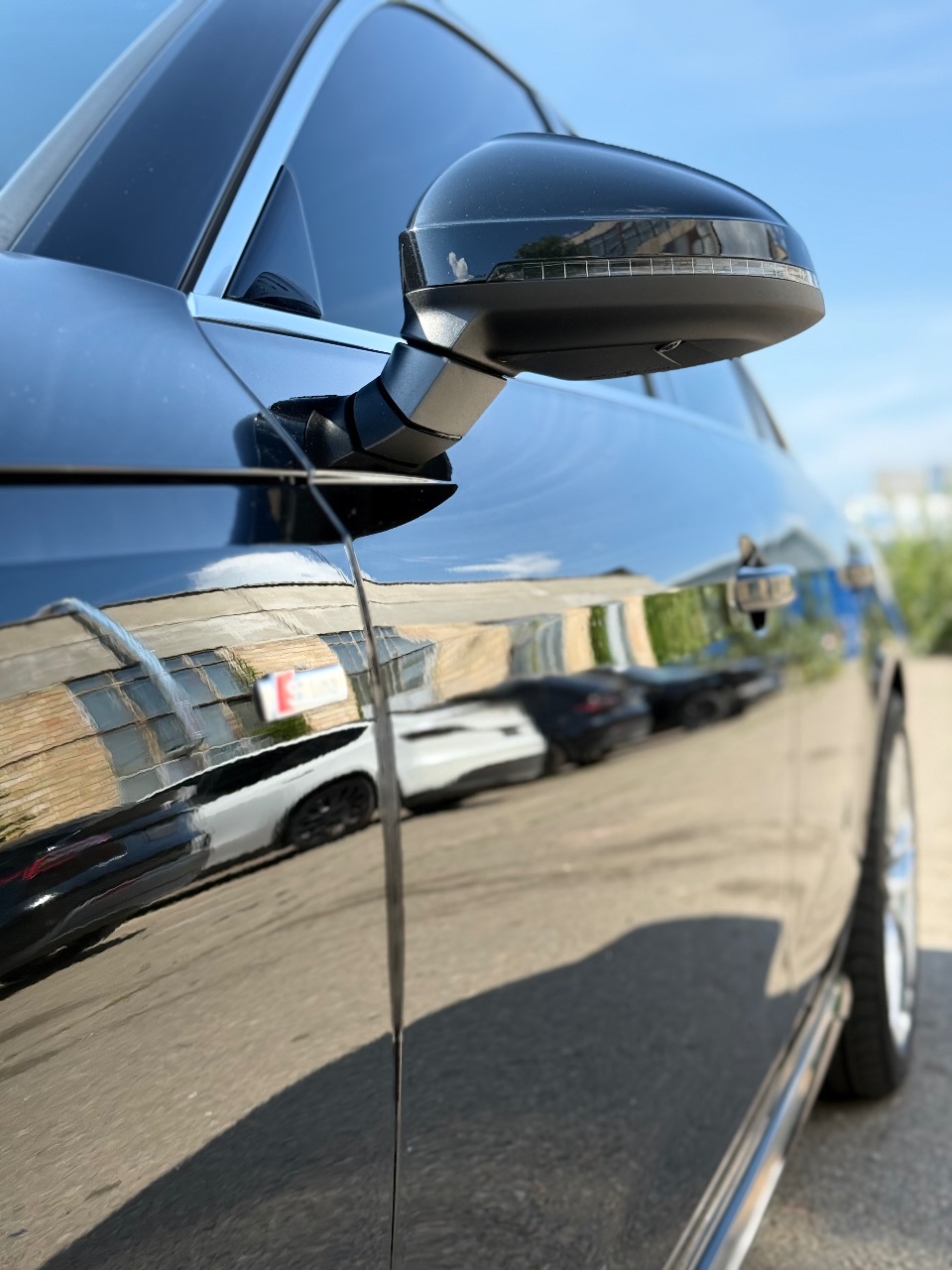 Audi A4 - фото 14