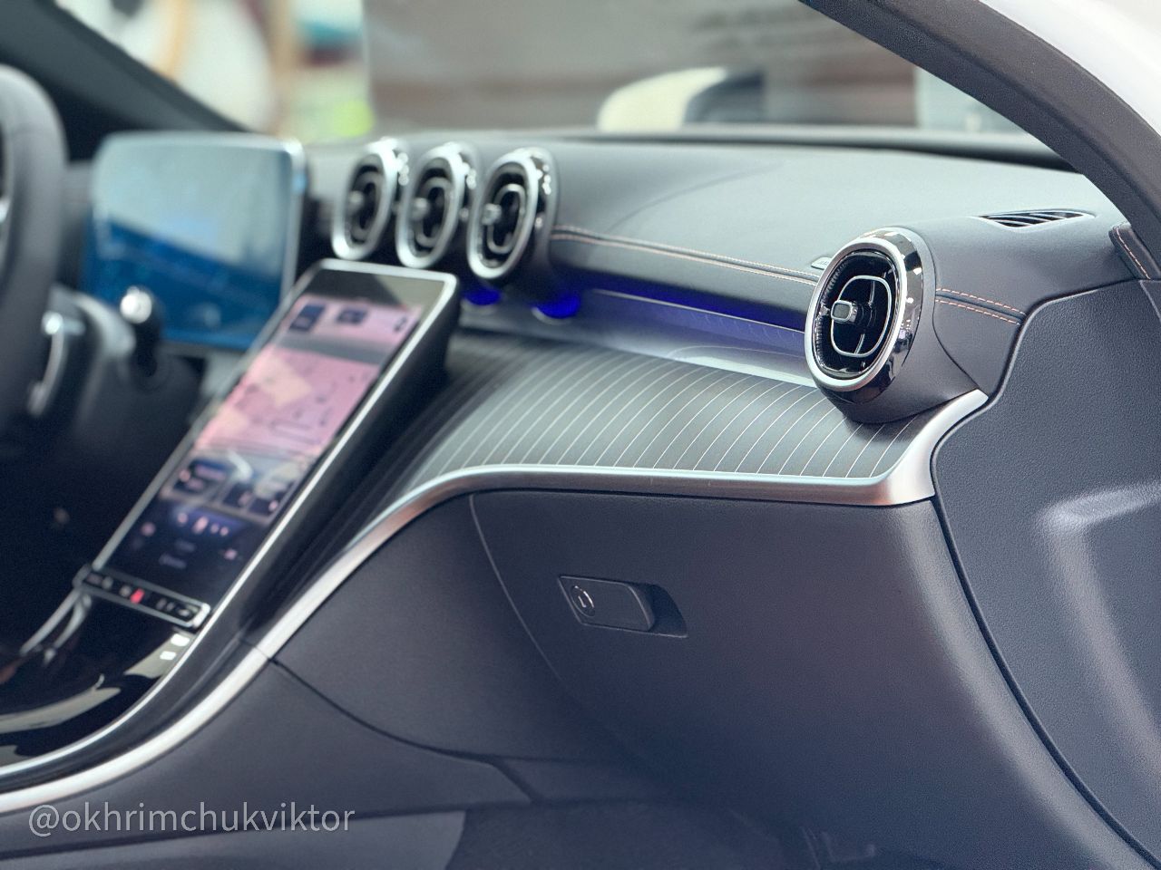 Mercedes-Benz C-Класс - фото 17