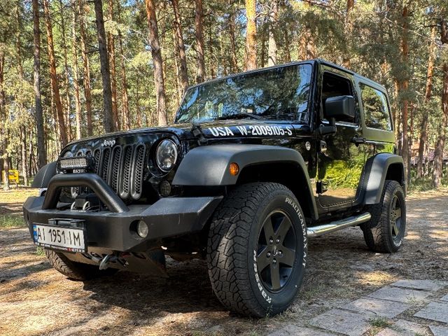Jeep Wrangler - фото 3