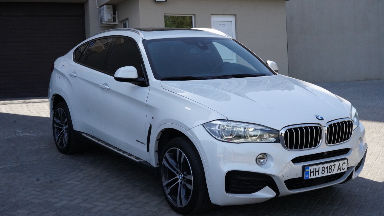BMW X6 - фото 4