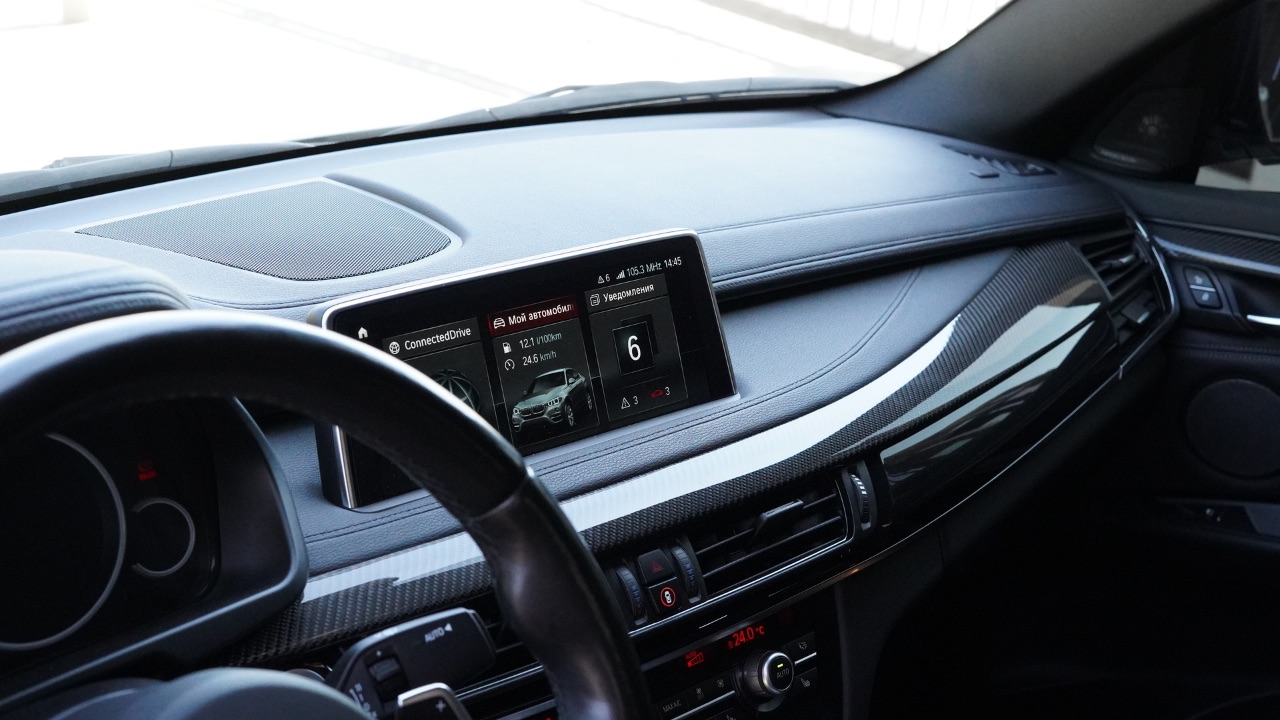 BMW X6 - фото 12