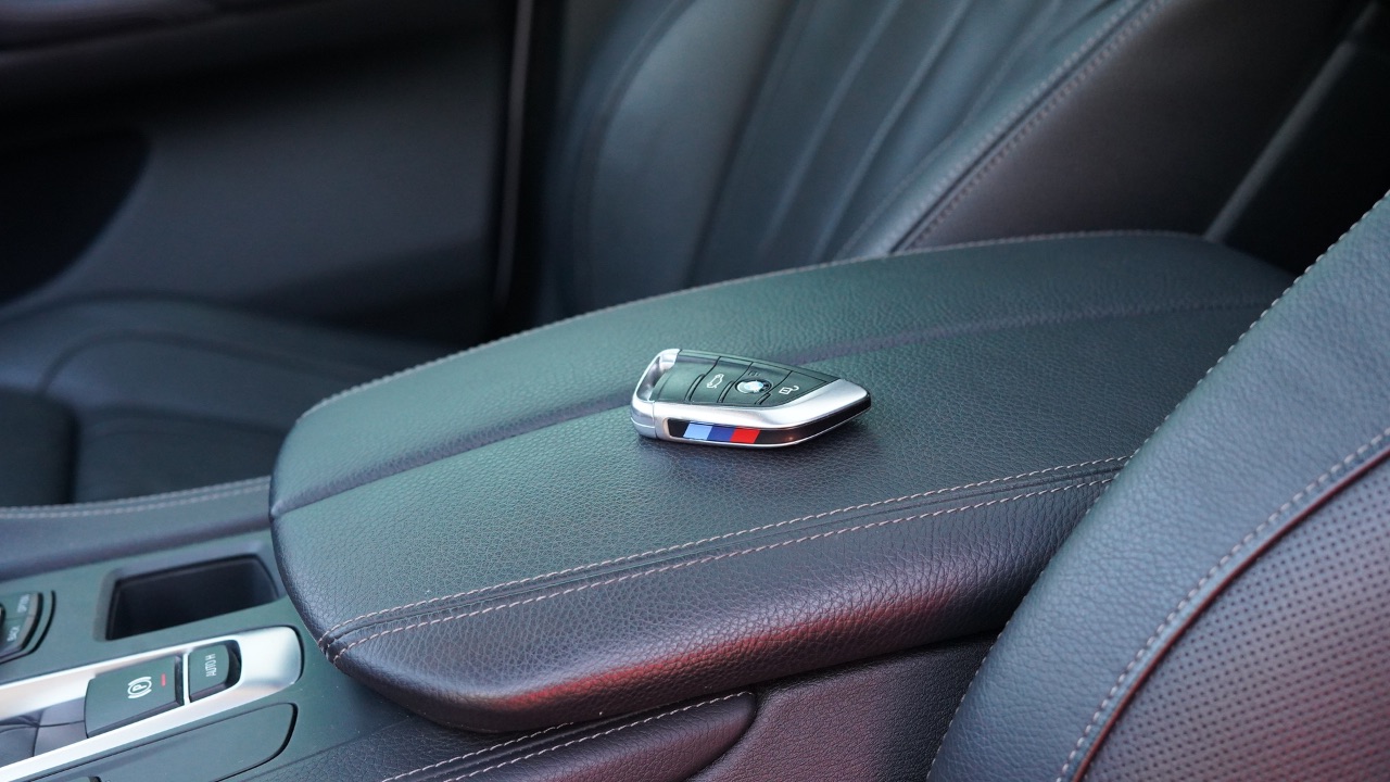 BMW X6 - фото 17