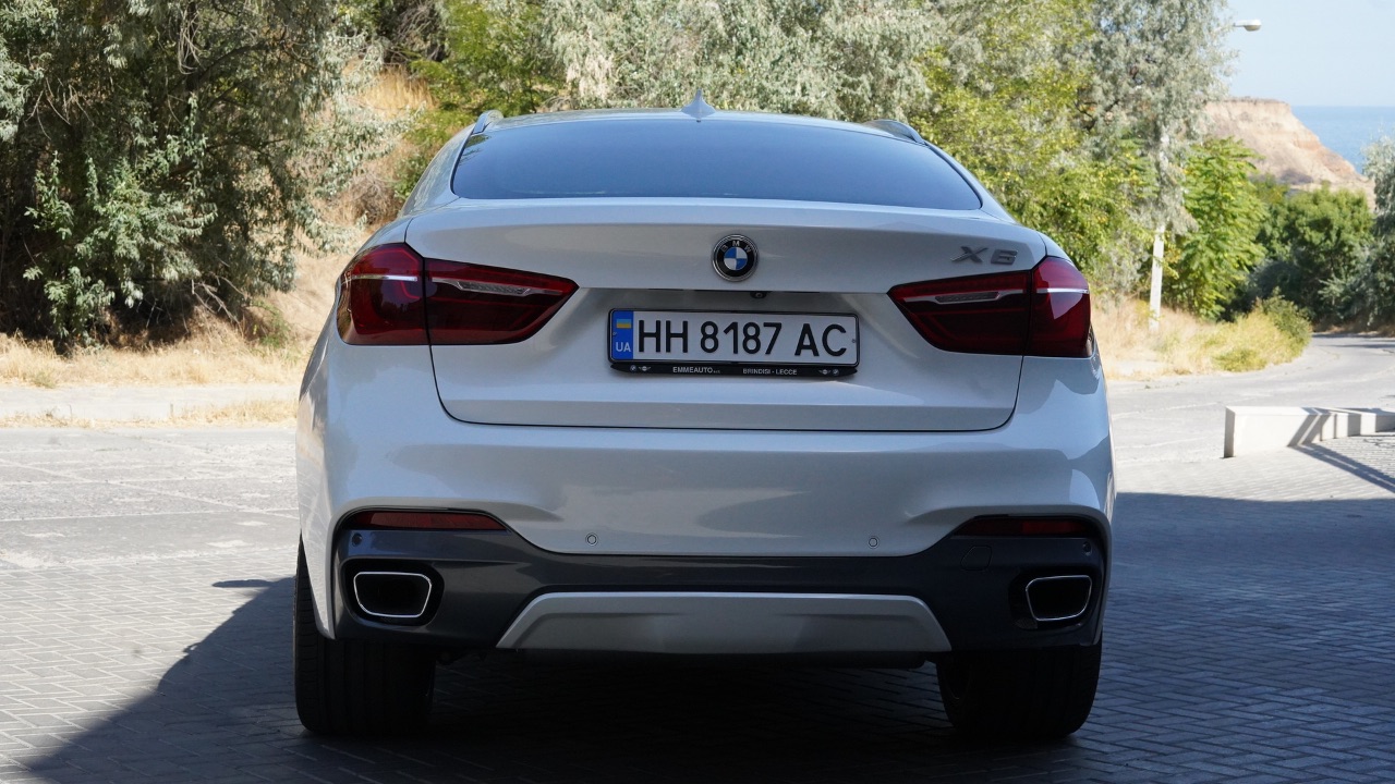BMW X6 - фото 21