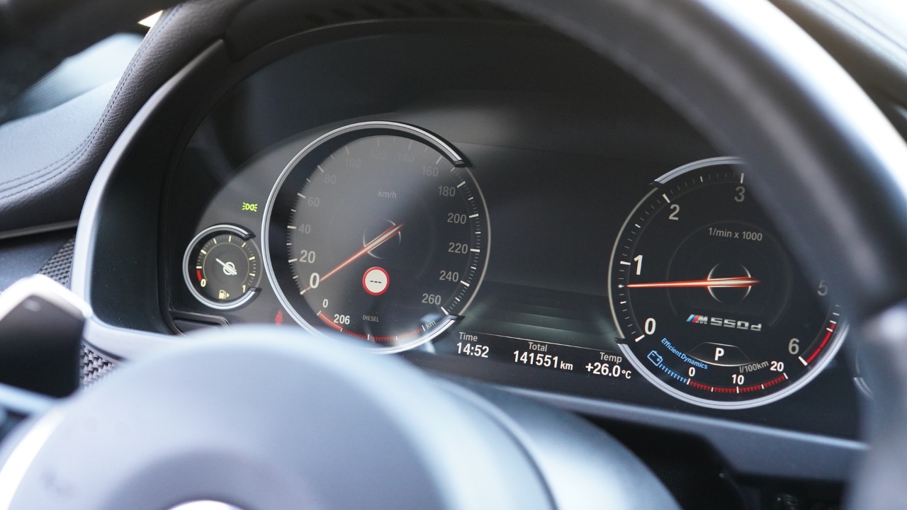 BMW X6 - фото 13