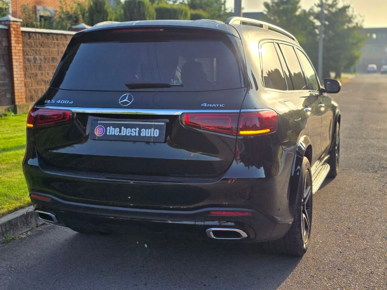 Mercedes-Benz GLS - фото 15