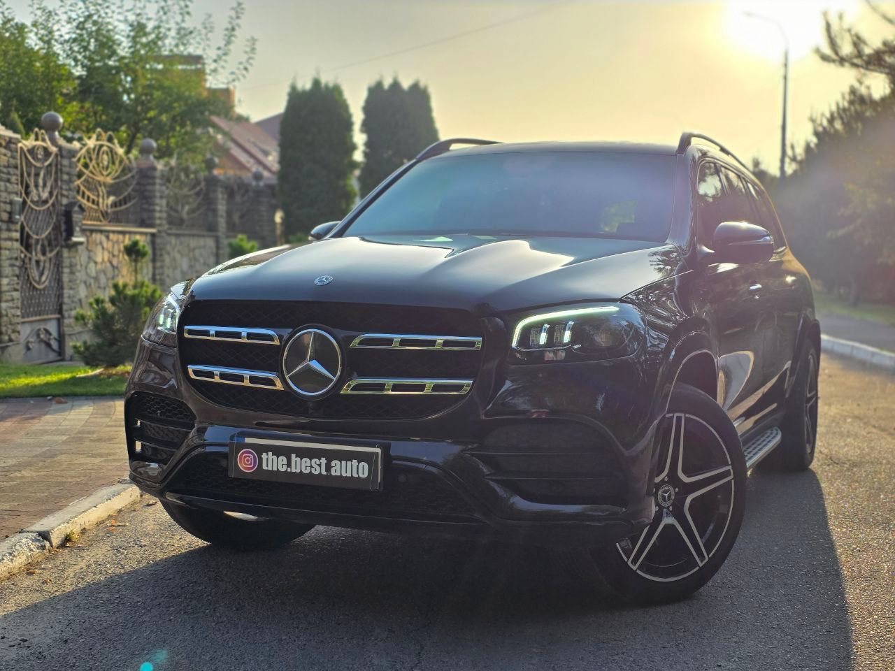 Mercedes-Benz GLS - фото 3