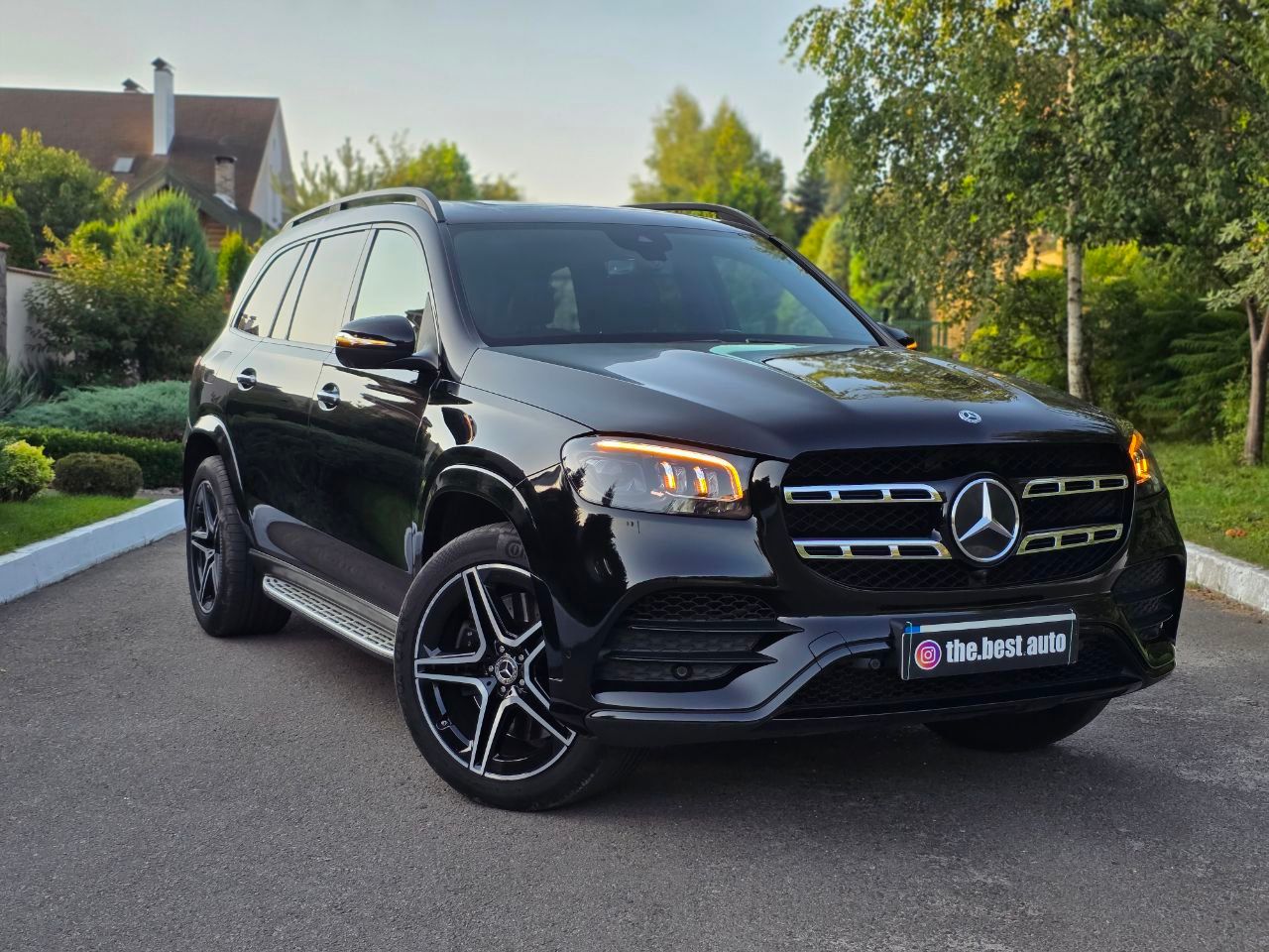 Mercedes-Benz GLS - фото 11