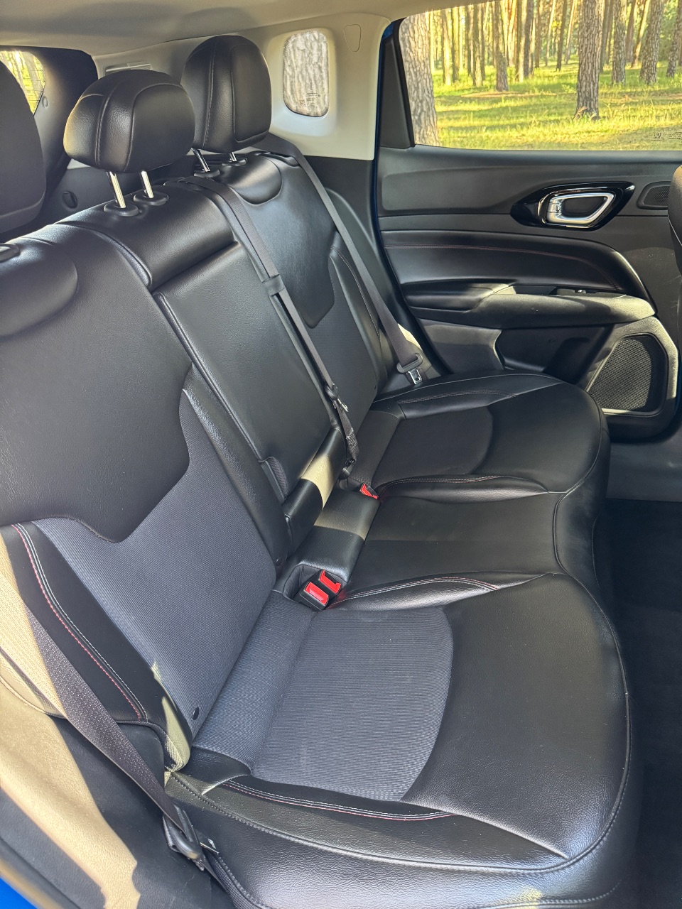 Jeep Compass - фото 24