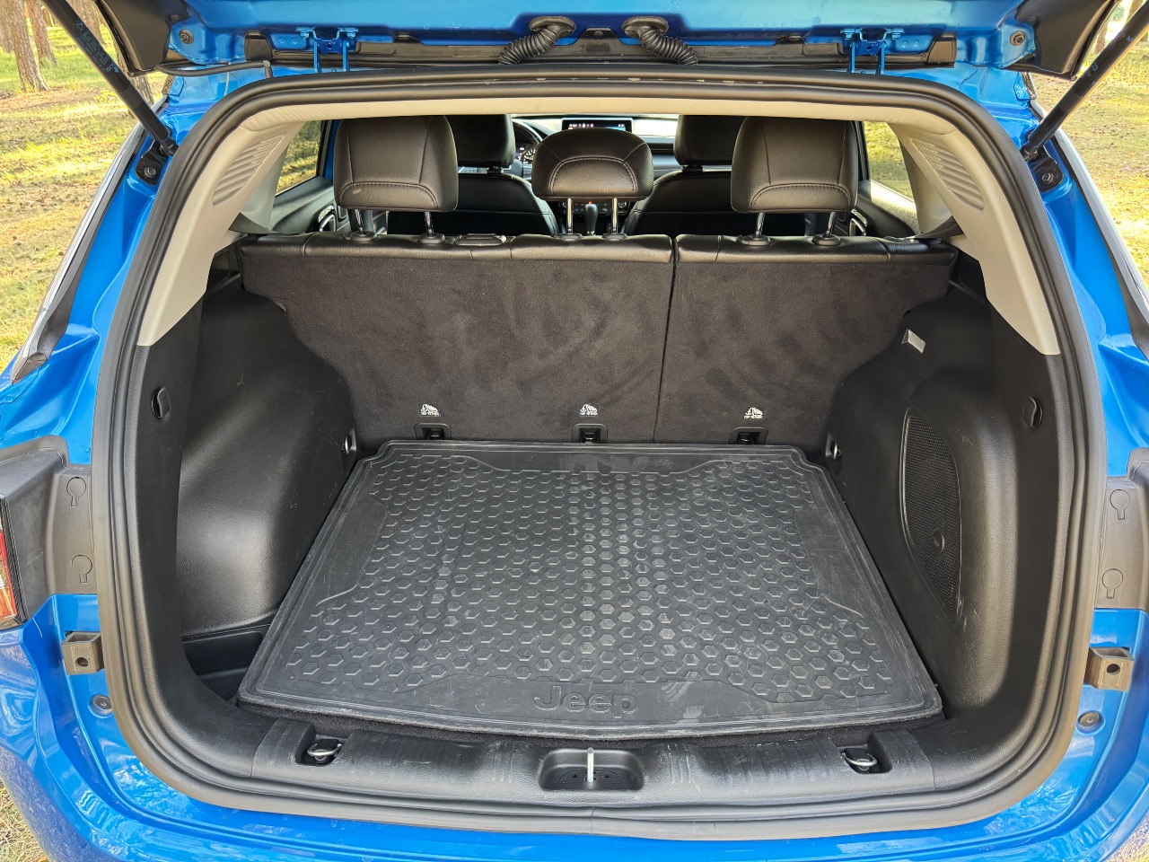 Jeep Compass - фото 27