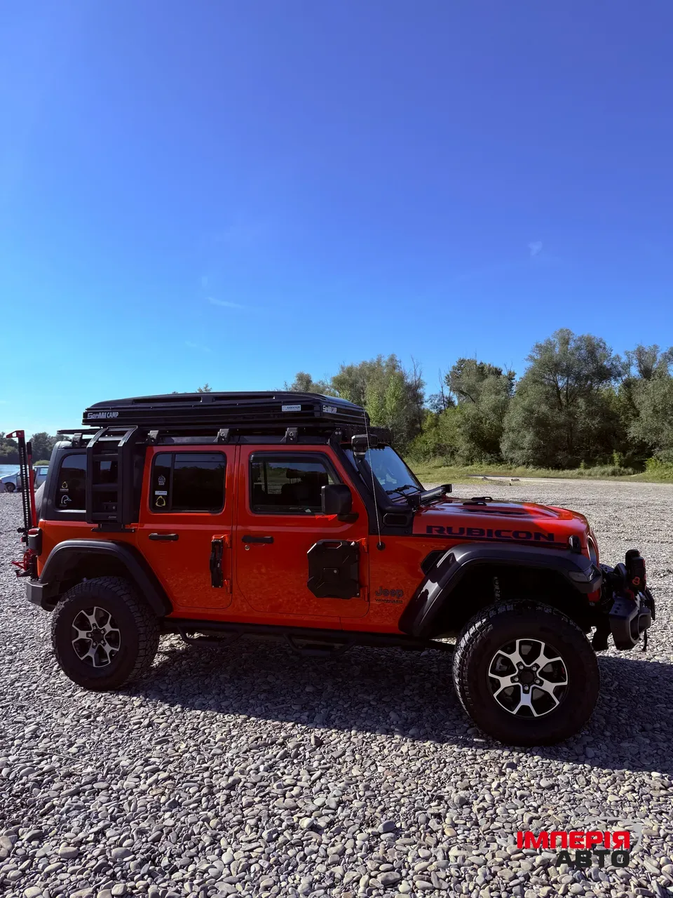 Jeep Wrangler - фото 2