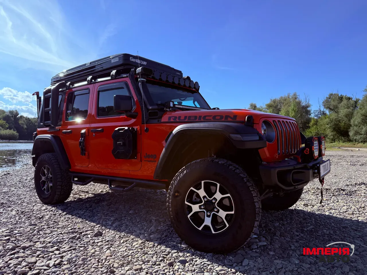 Jeep Wrangler - фото 14