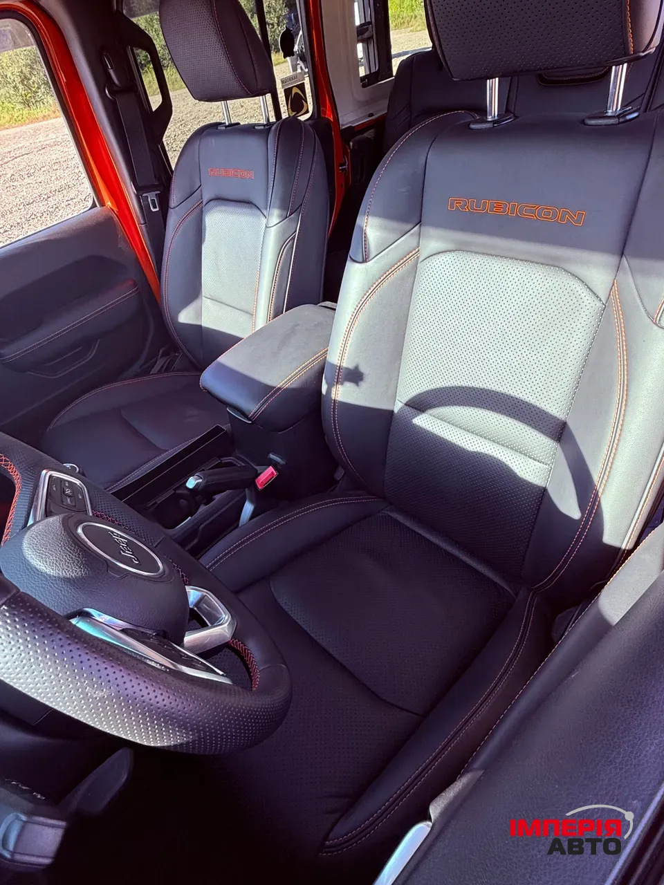 Jeep Wrangler - фото 28