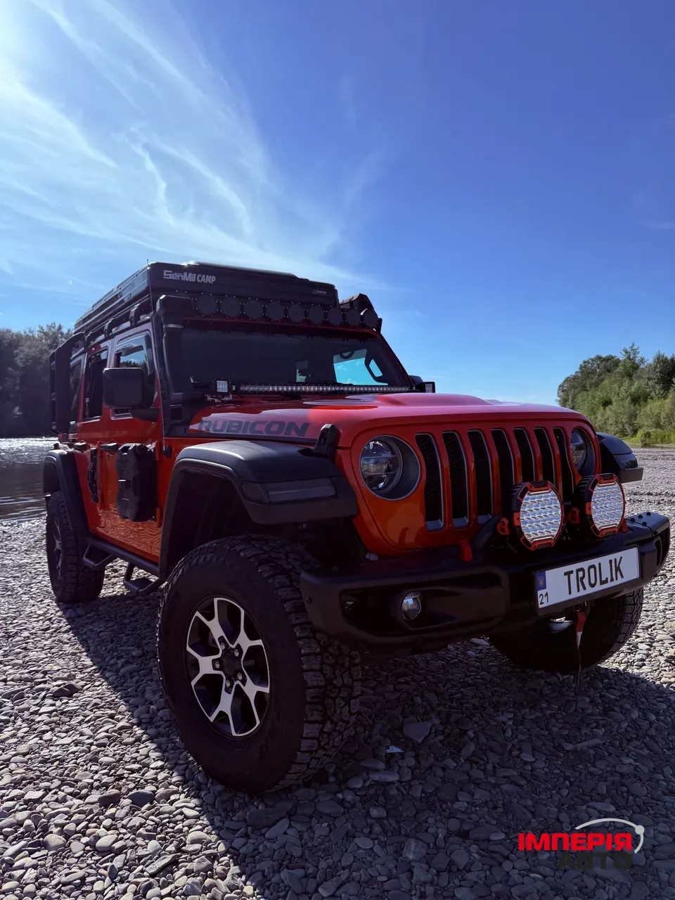 Jeep Wrangler - фото 13