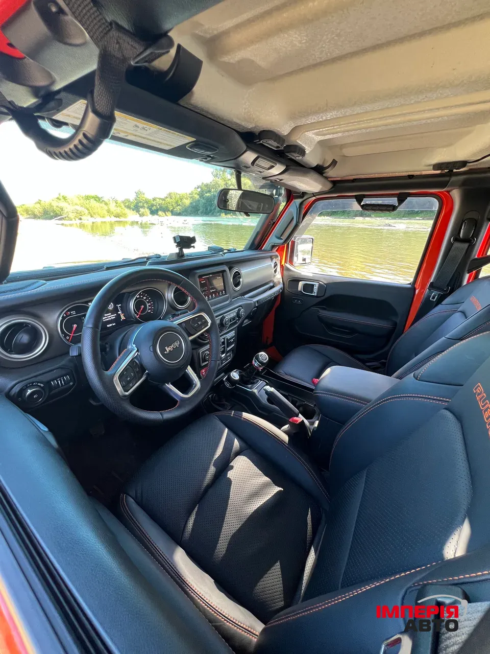 Jeep Wrangler - фото 46