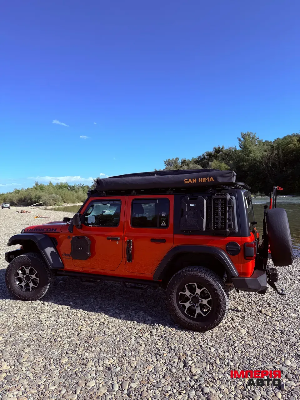 Jeep Wrangler - фото 8