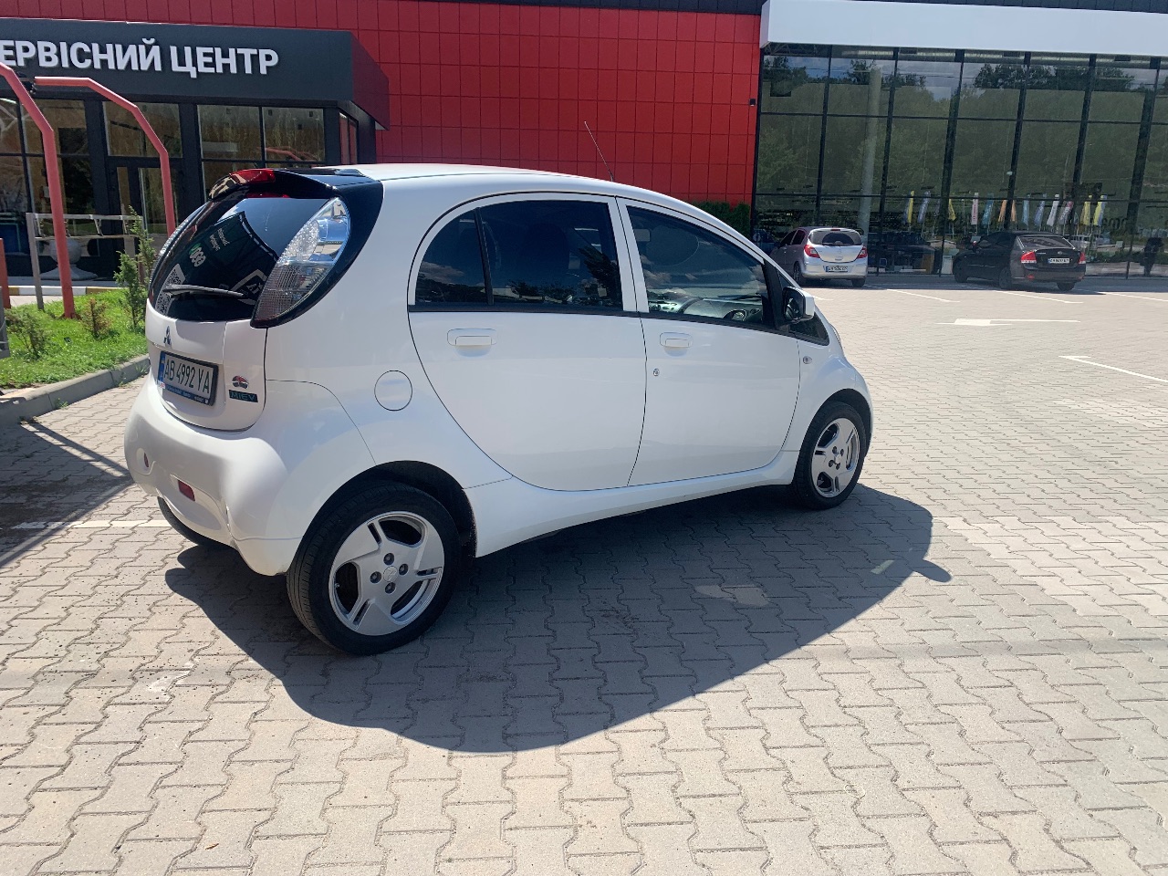 Mitsubishi i-MiEV - фото 6