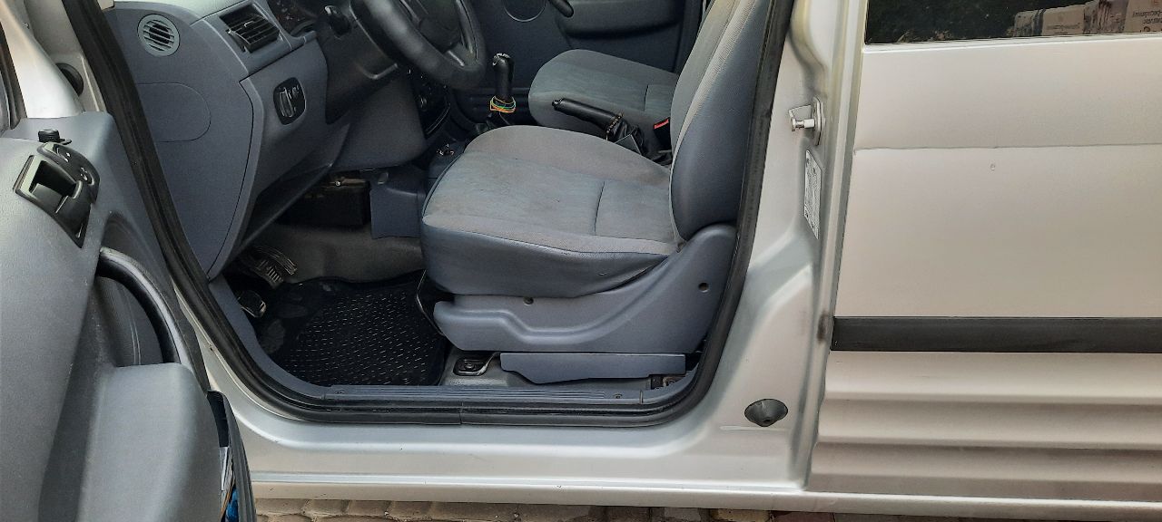Ford Transit Connect - фото 14