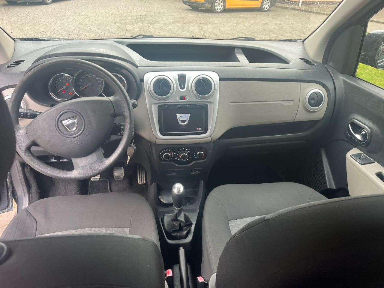 Dacia Dokker - фото 10