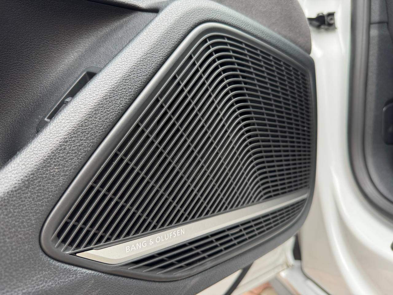 Audi S5 - фото 5