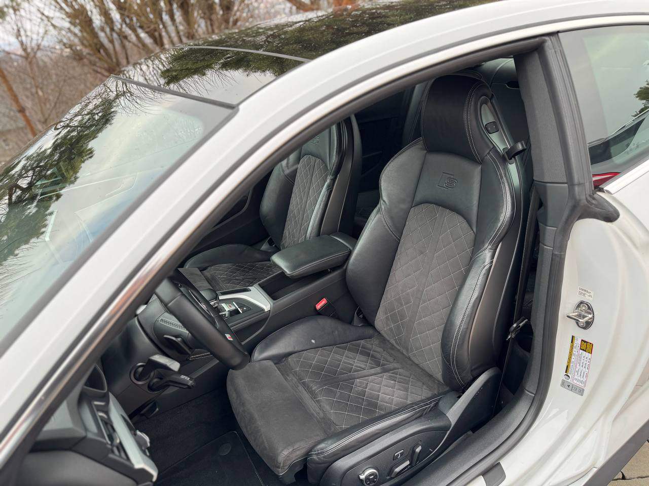 Audi S5 - фото 9