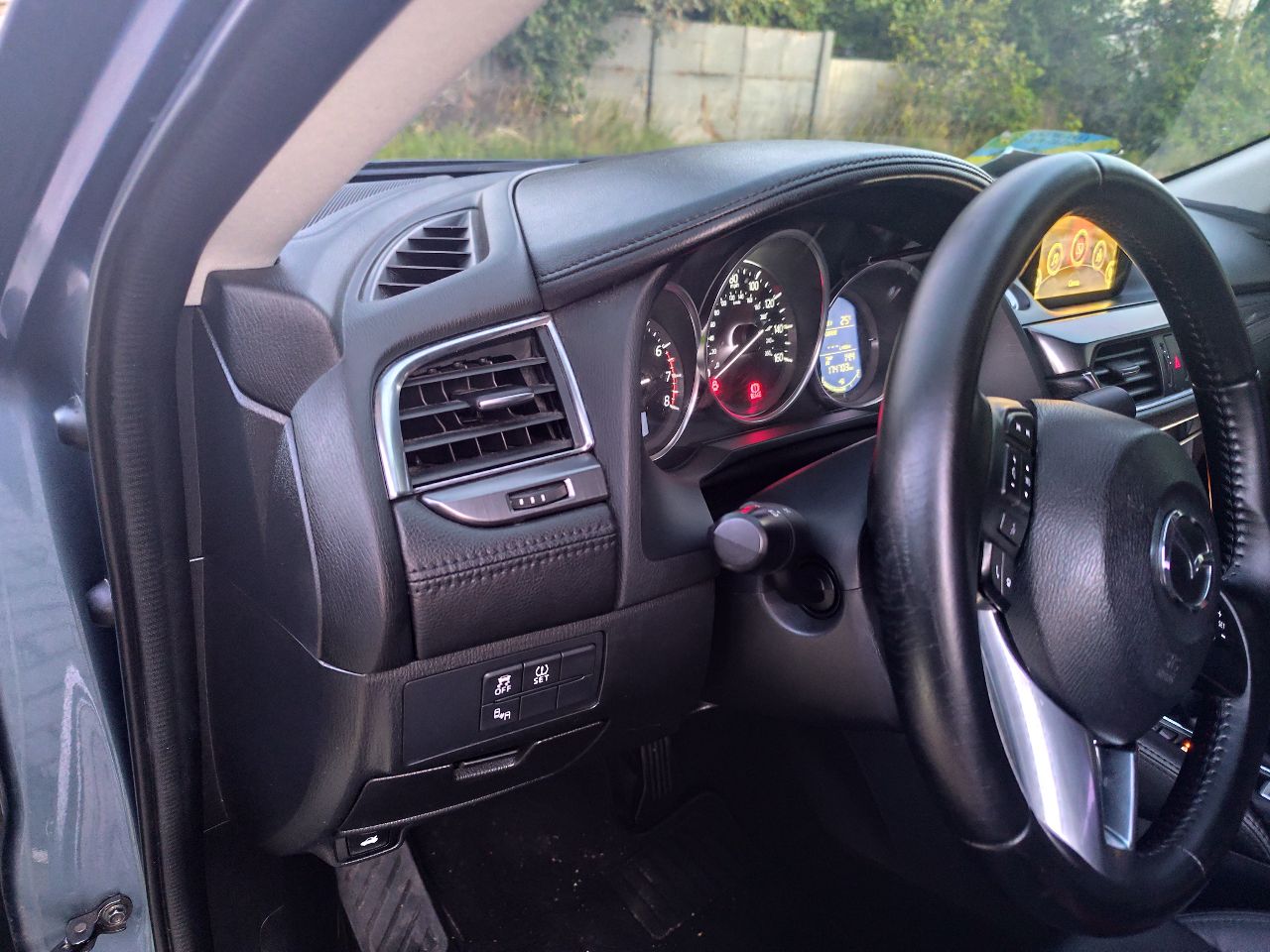 Mazda 6 - фото 18