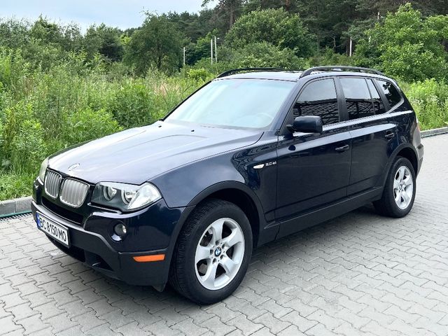 BMW X3 - фото 1