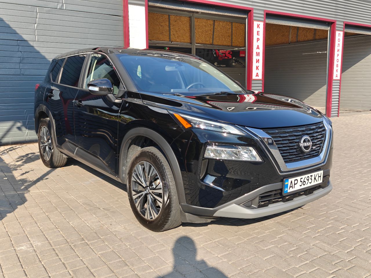Nissan Rogue - фото 6