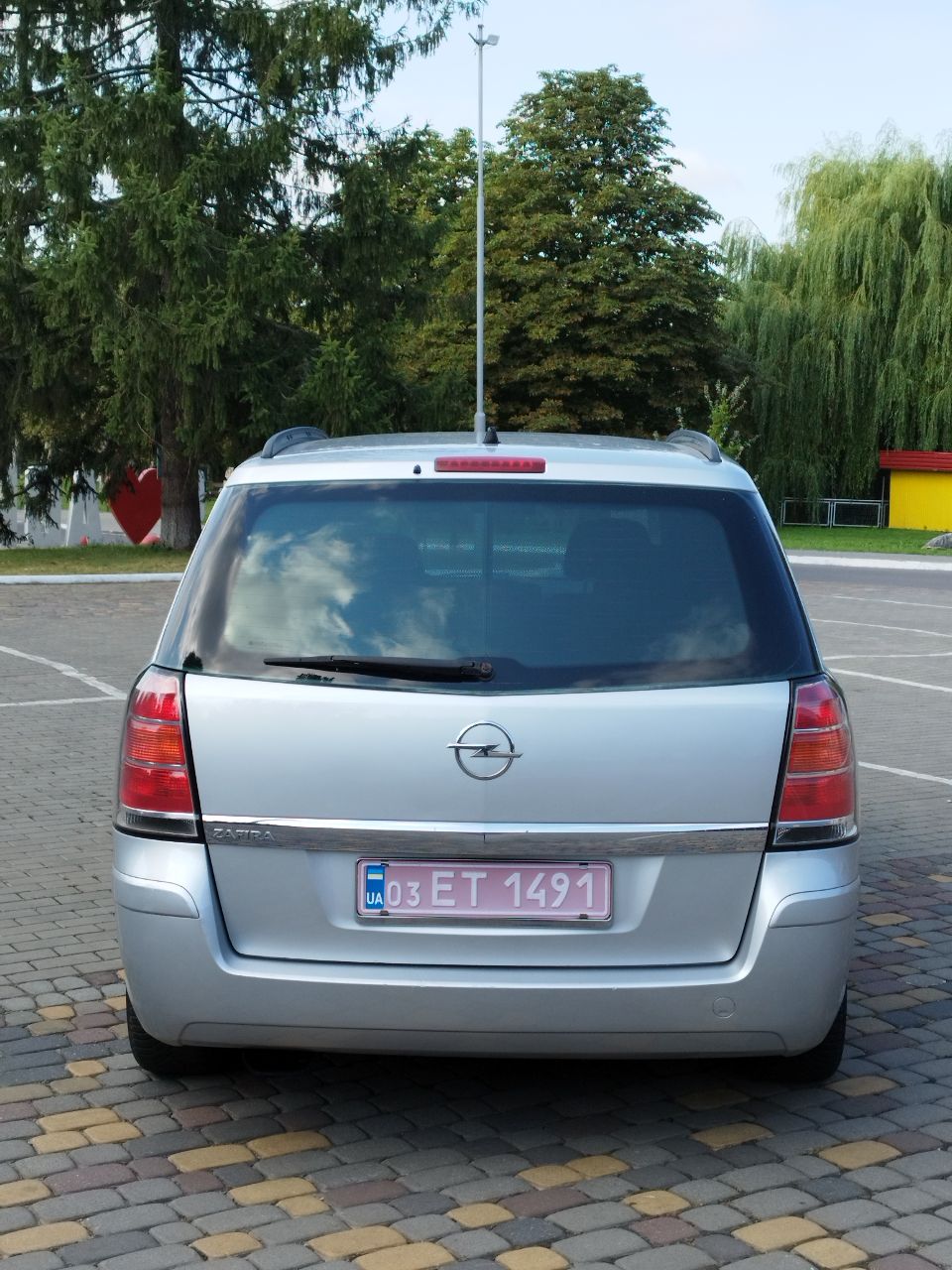 Opel Zafira - фото 4