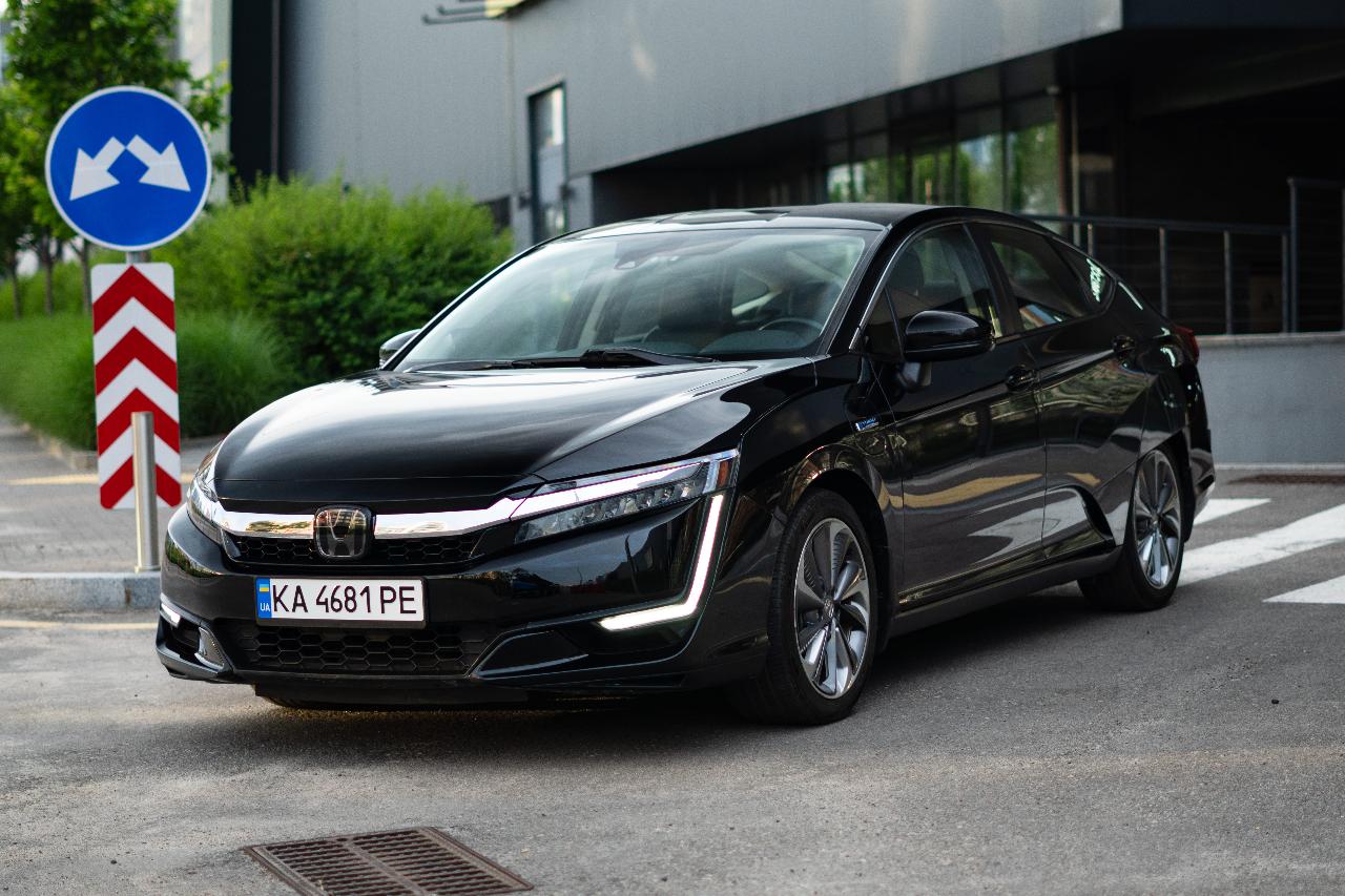 Honda Clarity - зображення 1