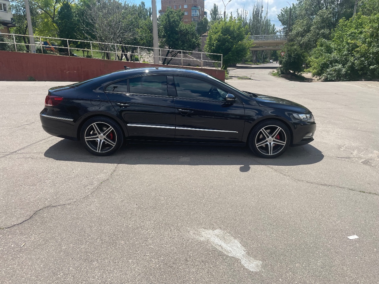 Volkswagen Passat CC - фото 6