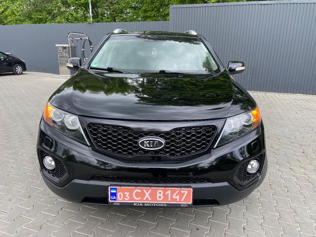Kia Sorento - фото 3
