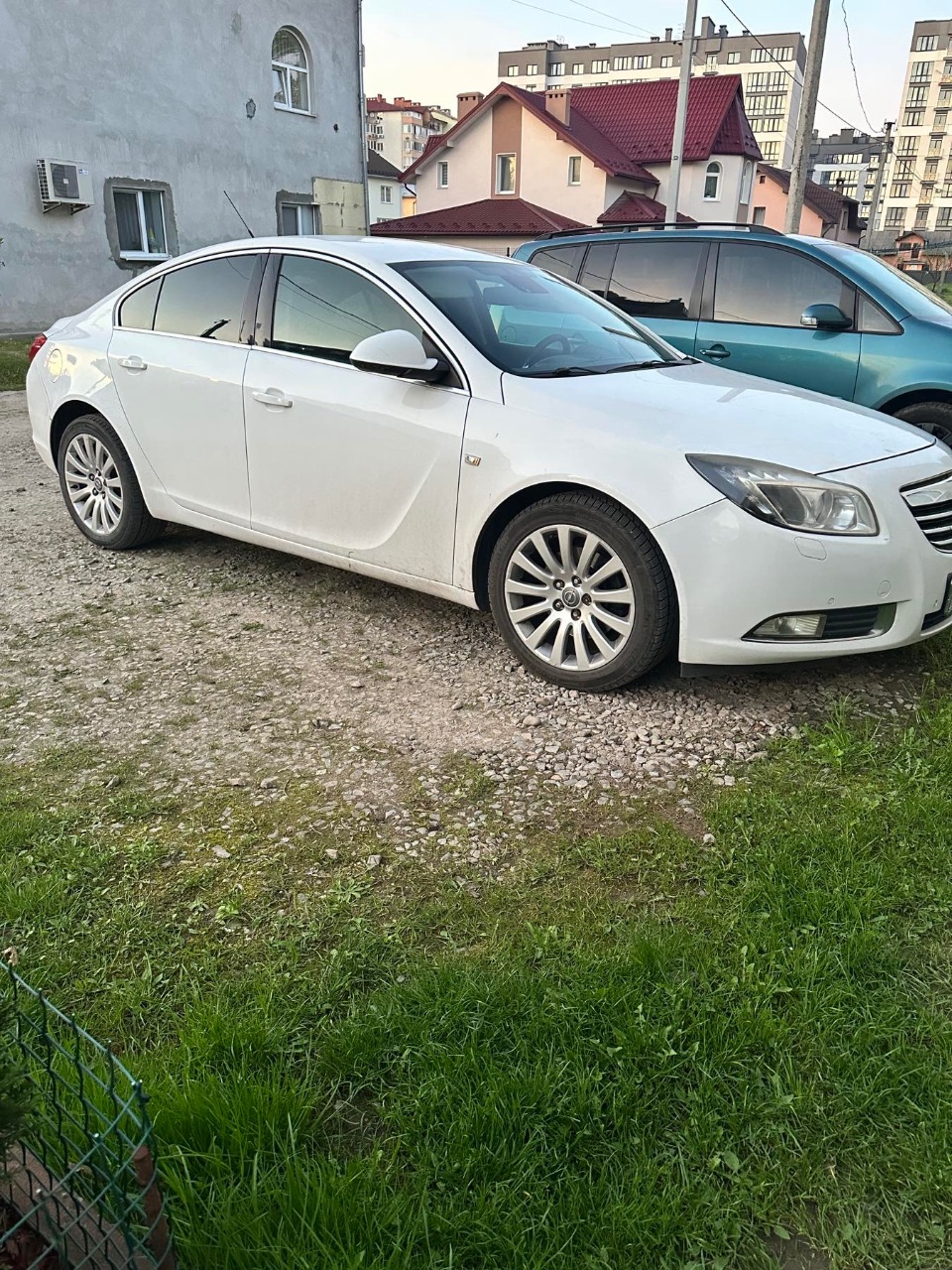 Opel Insignia - фото 2