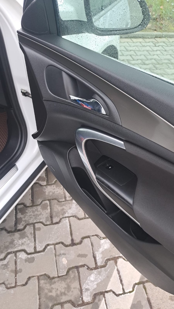 Opel Insignia - фото 12