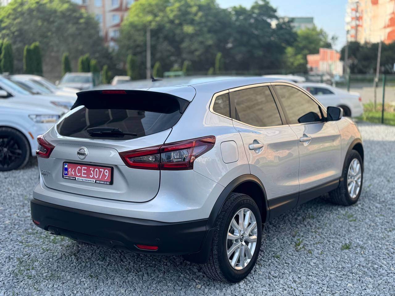 Nissan Rogue Sport - фото 16