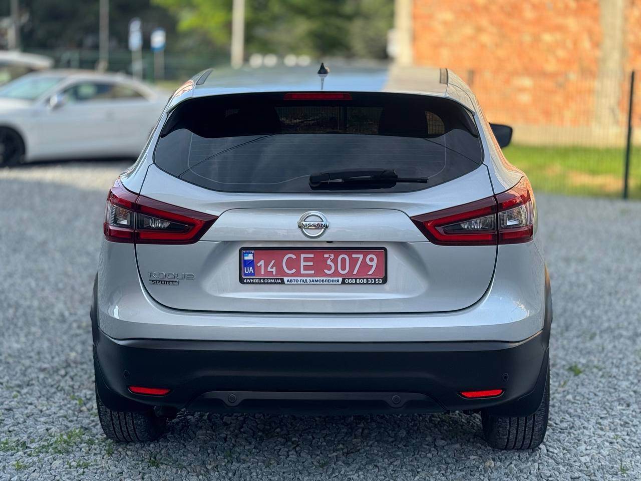 Nissan Rogue Sport - фото 13