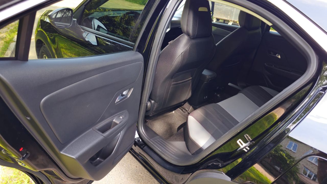 Opel Mokka - фото 16