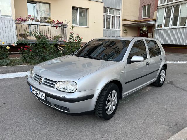 Volkswagen Golf 2001, Вінниця, $4 499 - зображення 1