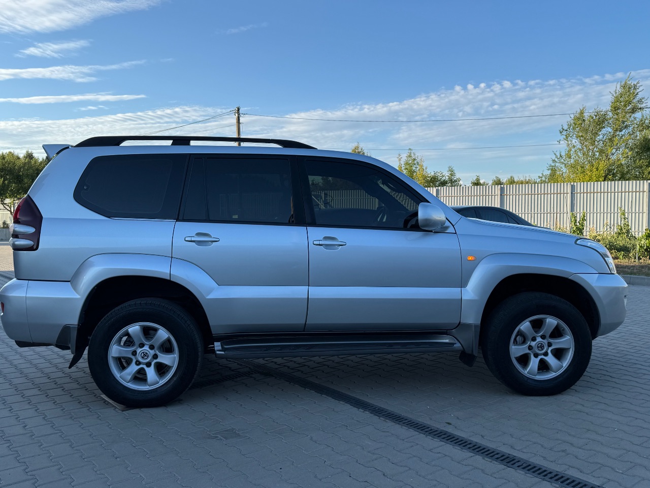 Toyota Land Cruiser Prado - фото 9
