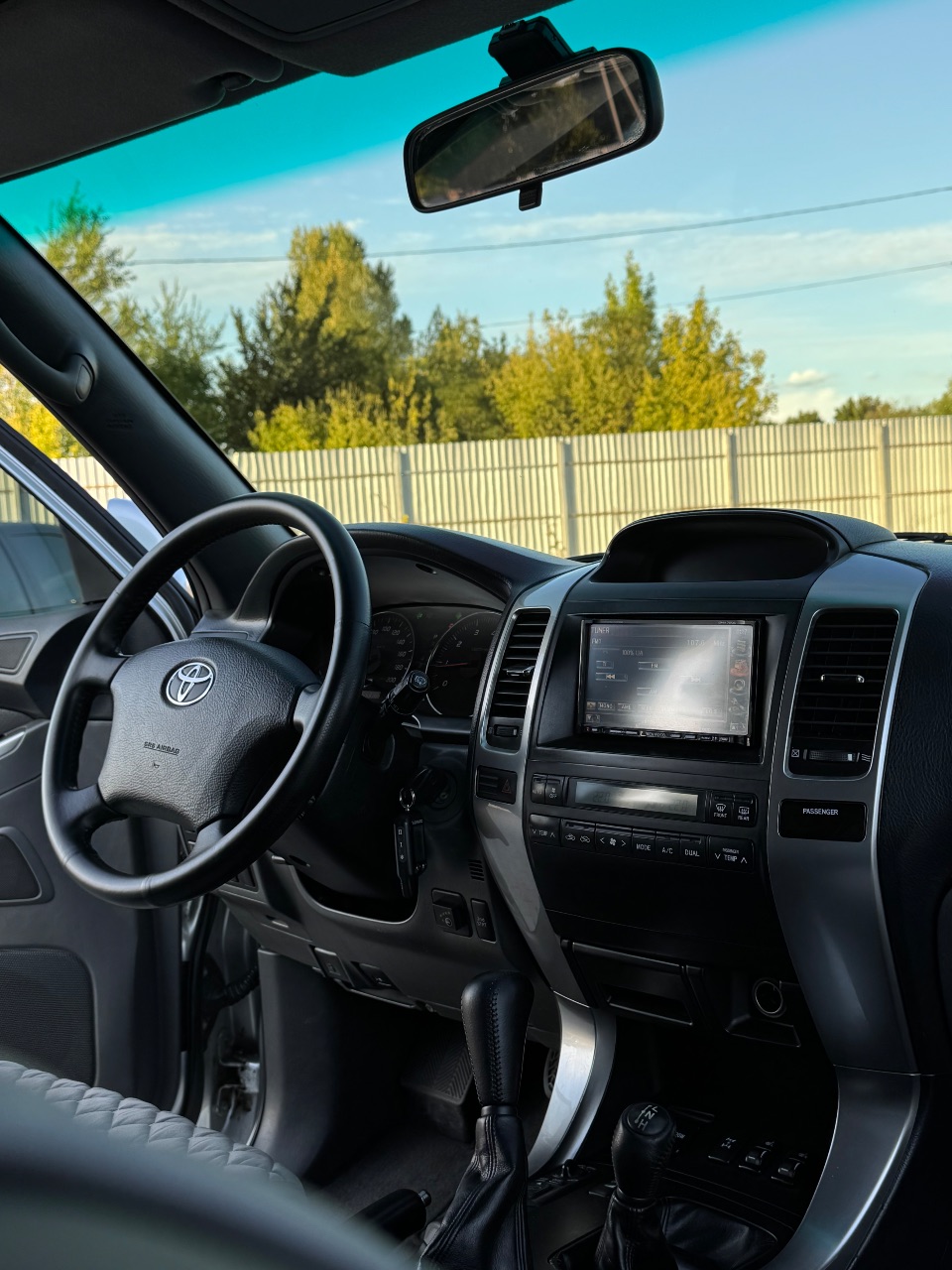 Toyota Land Cruiser Prado - фото 37