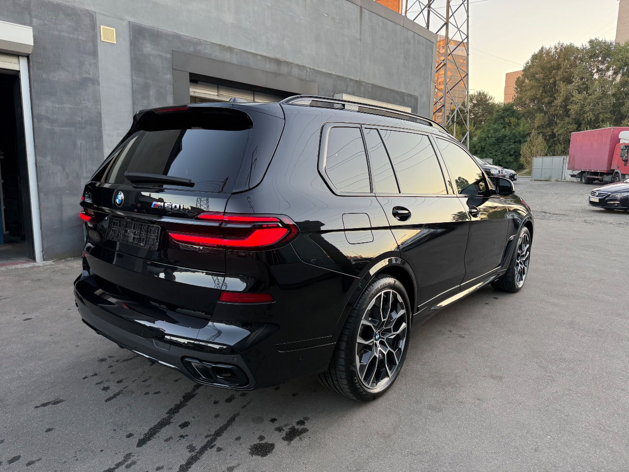 BMW X7 - фото 4