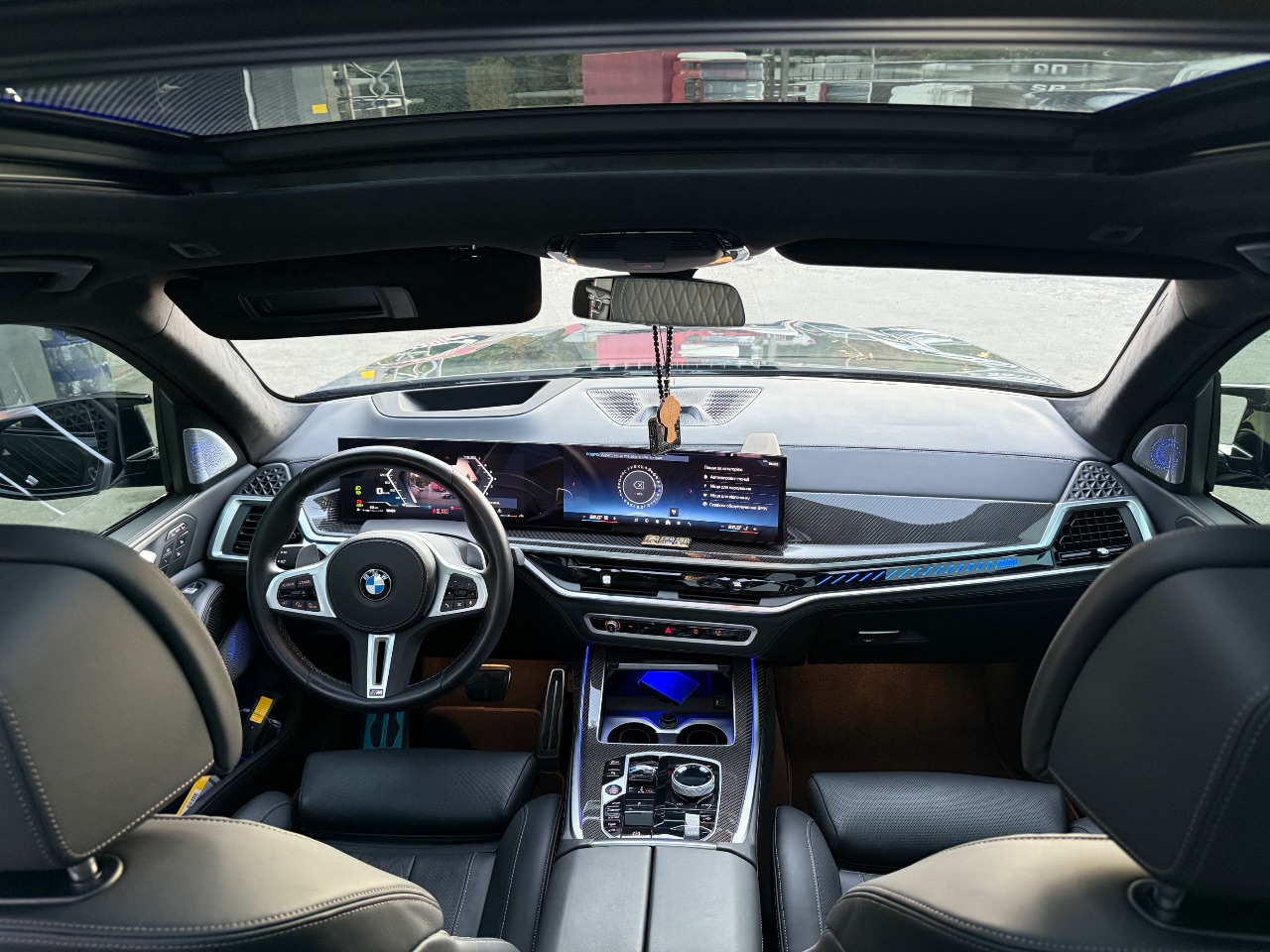 BMW X7 - фото 31