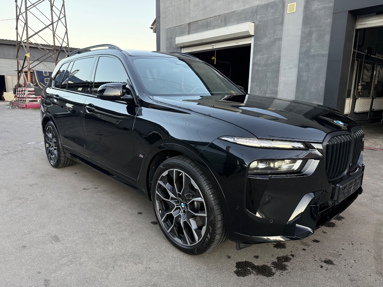 BMW X7 - фото 2