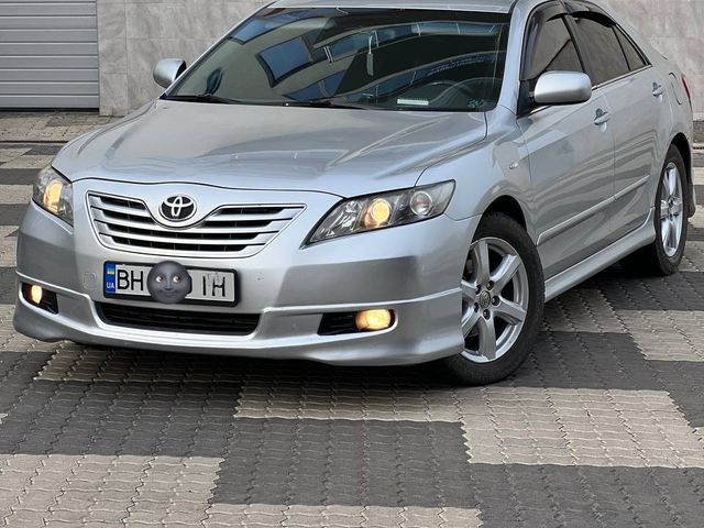 Toyota Camry - зображення 2