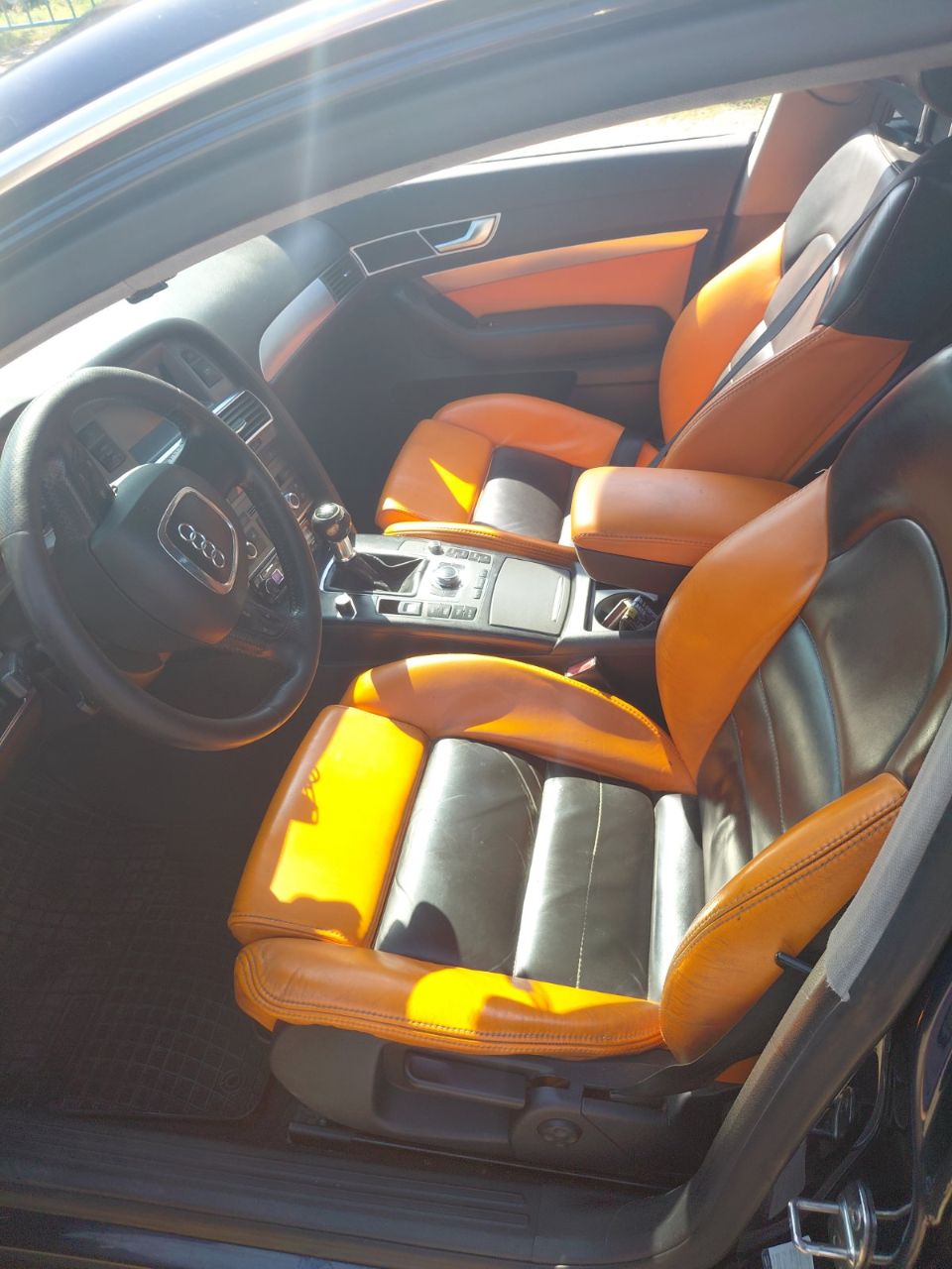 Audi A6 - фото 2