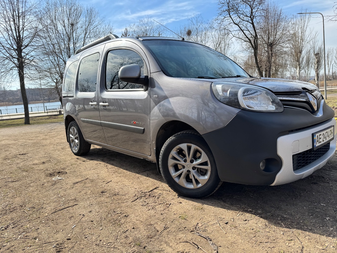 Renault Kangoo - фото 9