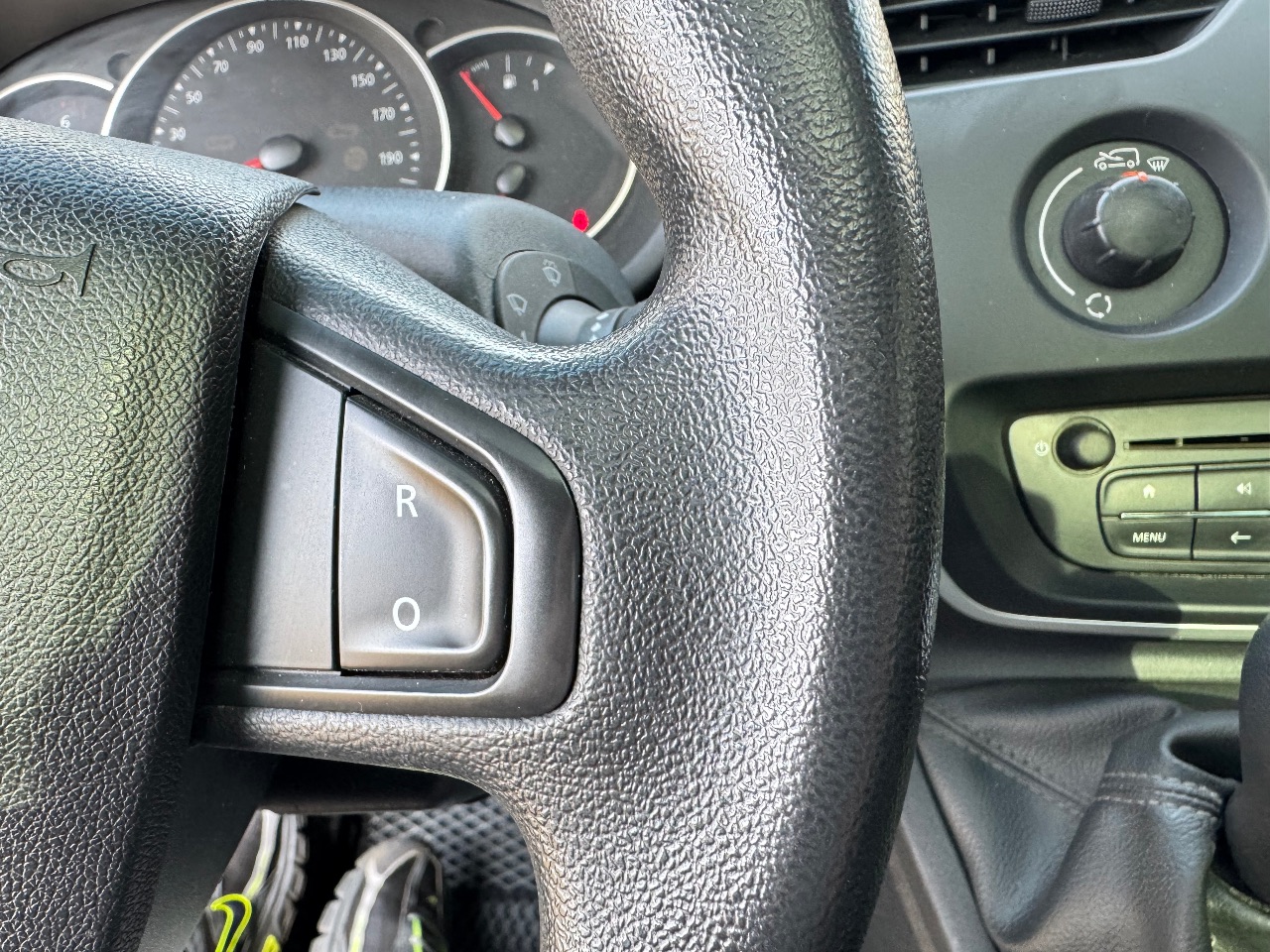 Renault Kangoo - фото 14