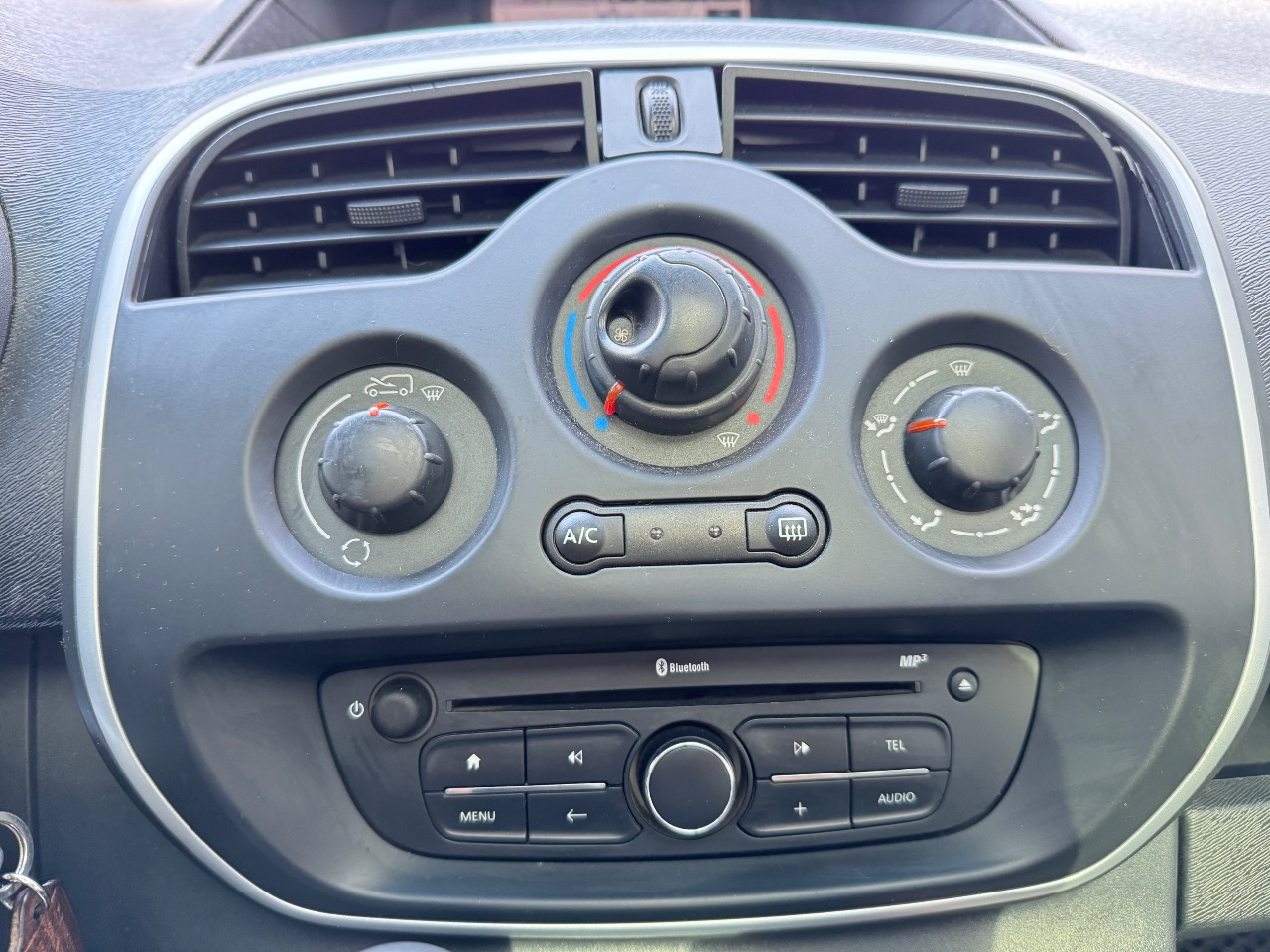 Renault Kangoo - фото 15