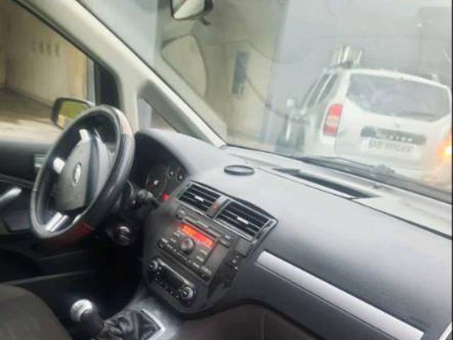 Ford C-MAX - фото 5
