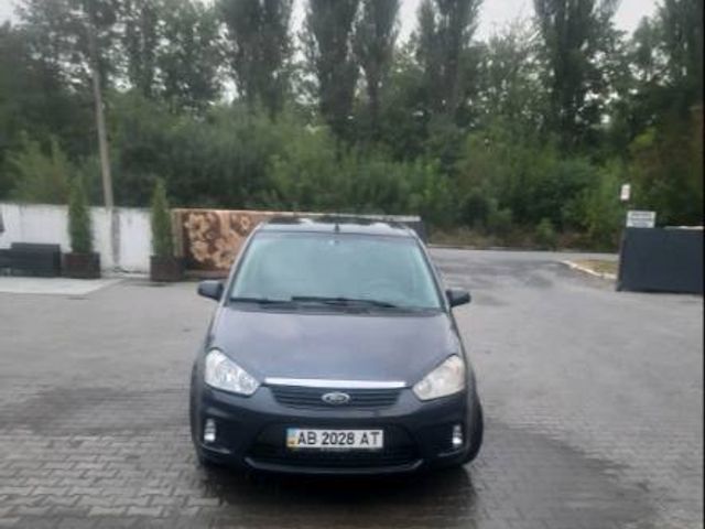 Ford C-MAX - фото 4